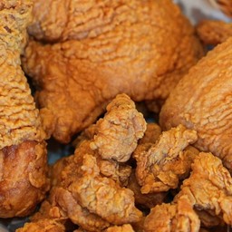 ทอดให้ (Thot Hai) อยุธยา