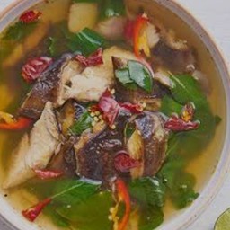 ต้มโคลงปลาแห้ง 砂锅水煮鱼干