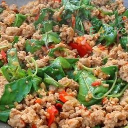 ผัดกะเพราหมูสับ (กับเข้าว)