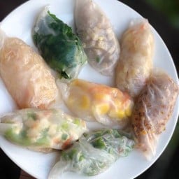 ก๋วยเตี๋ยวปากหม้อตุ๊ติ๊ด by แม่ทองใบเจ้าเก่า