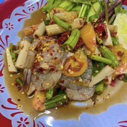 ตำไหลบัวกุ้งสด