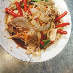 ตำซั่วกุ้งสดหมูยอ
