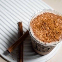 Cinnamon Roll Protein Shake