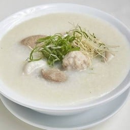 โจ๊กหมูกับเครื่องใน
