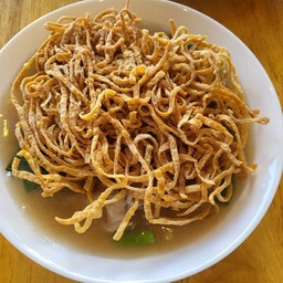 หมี่กรอบราดหน้า ไก่