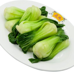 ผักเบบี้ฮ่องเต้ลวกเสิร์ฟพร้อมน้ำมัาหอย