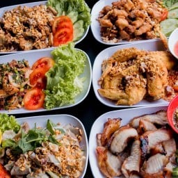 แอบแซ่บ ริมน้ำ