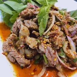 น้ำตกเนื้อ