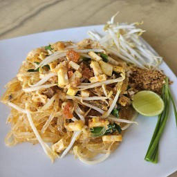 ผัดไทยวุ้นเส้นญี่ปุ่น