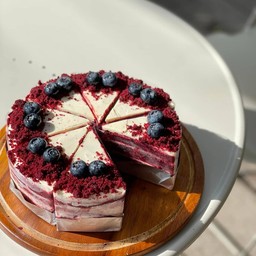 RED VELVET CAKE