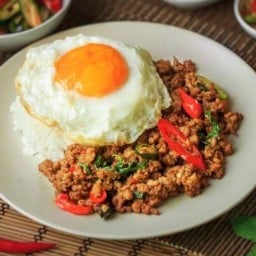 บ้านกะเพรา-ไข่ดาว(บ้านสวยบิ๊กซี) บ้านสวยบิ๊กซี