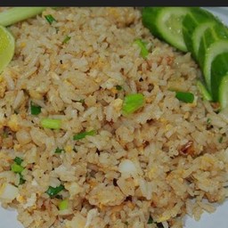 ข้าวผัดหมูหมัก