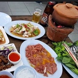 จิ้มจุ่มหมูเครื่องใน1ชุด