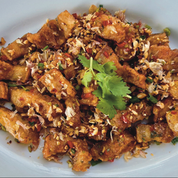 หมูสามชั้นผัดเกลืิอ