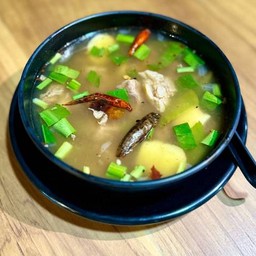 ต้มแซ่บเนื้อสด (สันนอก)