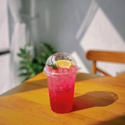 แดงมะนาวโซดา