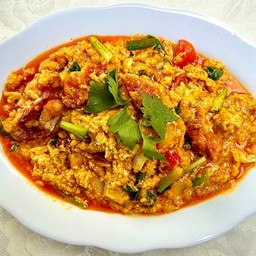 ปูนิ่มผัดผงกะหรี่