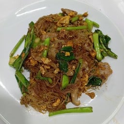 เส้นหมี่ผัดซีอิ๊วหมู