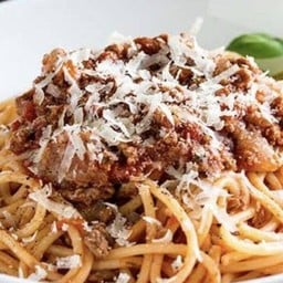 Beef  Bolonese+ Drink