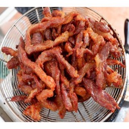 [อร่อยซ่ากับโค้ก] หมูแดดเดียวทอด(กับข้าว) +  โค้ก ออริจินัล (ขวด) 