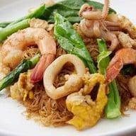 ผัดซีอิ้วทะเล