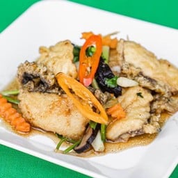 :เนื้อปลากะพงผัดขึ้นฉ่าย