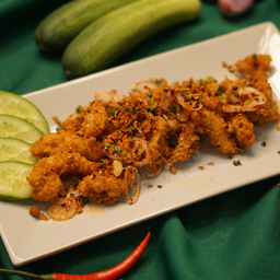 ยำไก่เเซ่บ