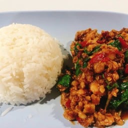 ก๋วยเตี๋ยวเครื่องในหมู นายหลง