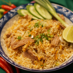 ข้าวผัดหมู