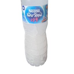 น้ำดื่มเนสเล่ เพียวไลฟ์