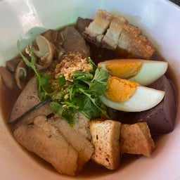 ก๋วยจั๊บน้ำข้น