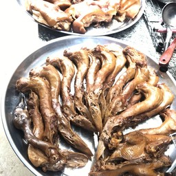 คอเป็ดพะโล้ 1 คอ