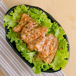 ปลาเนื้ออ่อนทอดกระเทียม