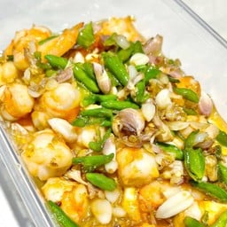 ข้าวไข่ข้นพริกขี้หนูสวน