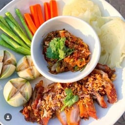 แจ่วบองปลาร้าคอหมูทอด