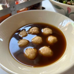 ลูกชิ้นลวก