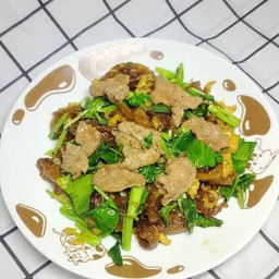 ผัดซีอิ้วหมู