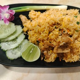 ข้าวผัดหมู เล็ก