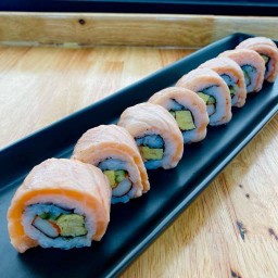 แซลมอนเบิร์นไฟโรล 8 ชิ้น