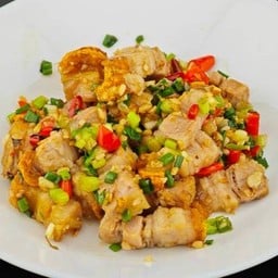 ผัดพริกเกลือหมูกรอบ 1 ขีด