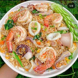 ข้าวผัดทะเล