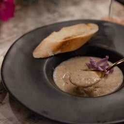 Creamy mushroom soup LM