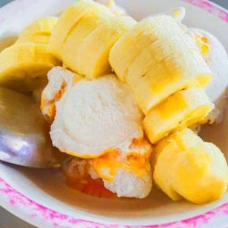 ไอติมไข่แข็งบานาน่า