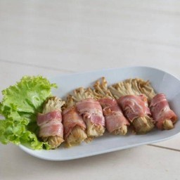 เบค่อนพันเห็ดเข็มทอด