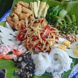 ตำถาดลั่นทุ่ง