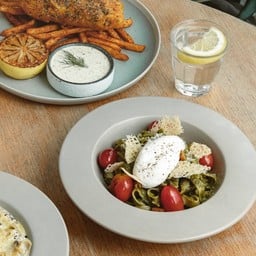 Pesto & labneh