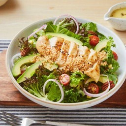 สลัดอกไก่อะโวคาโด้