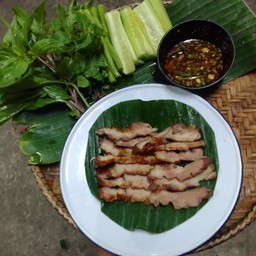 คอหมูย่าง