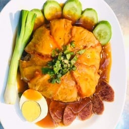 ชายสี่ บะหมี่เกี๊ยว โป่ง