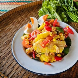 ตำข้าวโพดไข่เค็ม